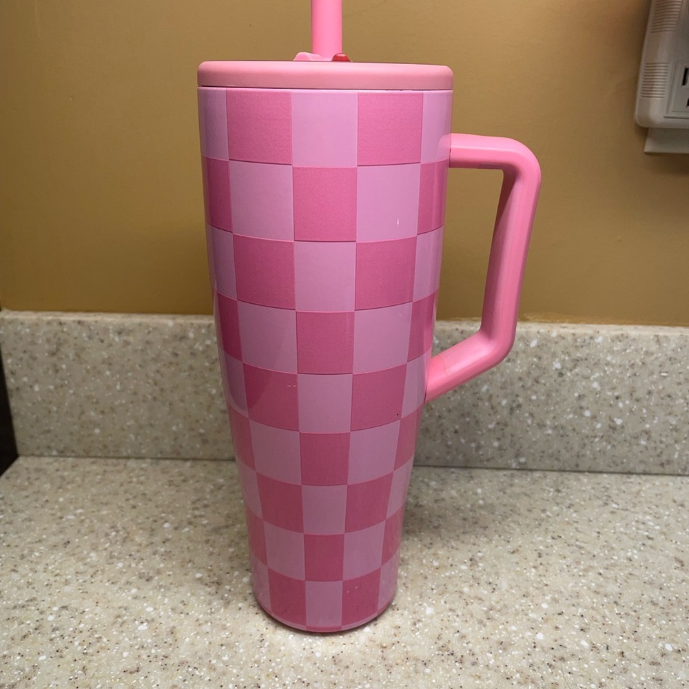Brumate x Krista Horton pink checkered 40oz cup